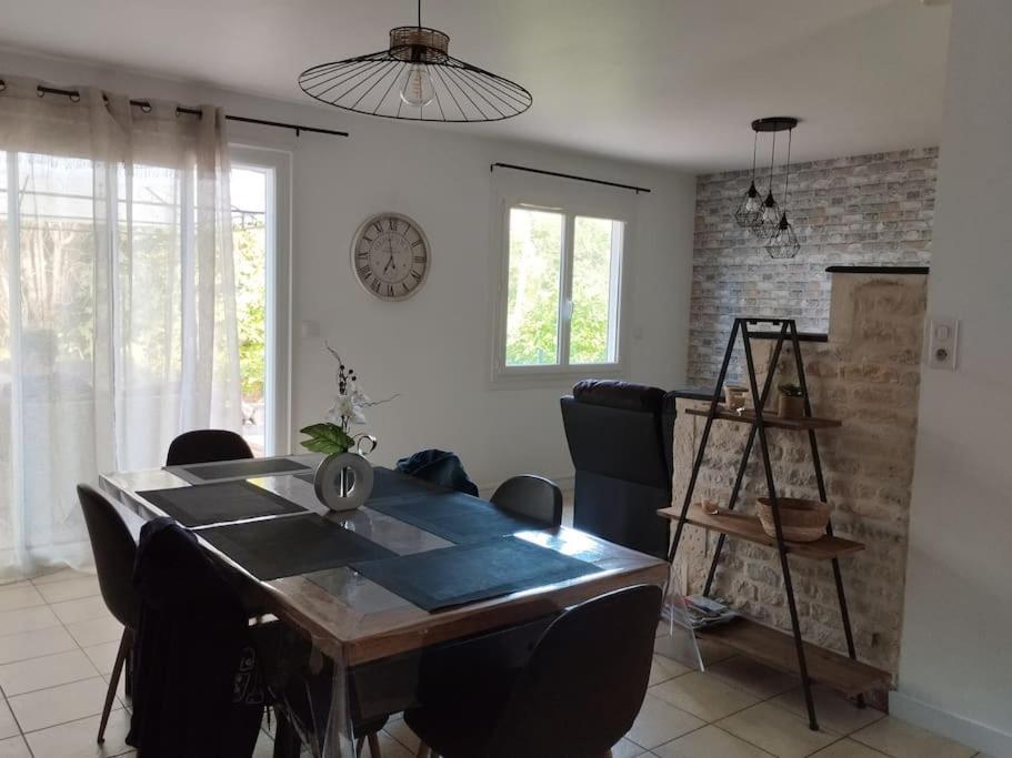 Gite Le Vieux Moulin Sansais Dış mekan fotoğraf
